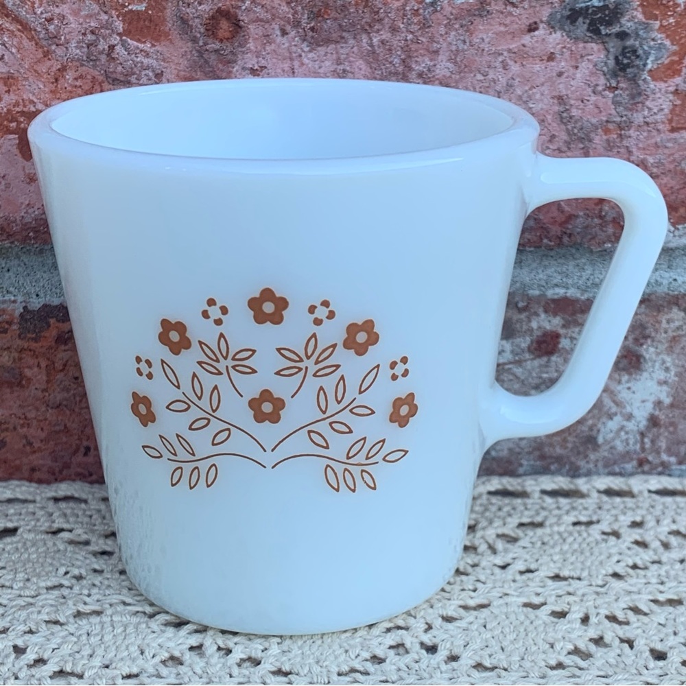 Vintage 80s Pyrex Corning Summer Impressions Milk Glass Coffee Mug Cup